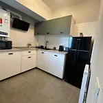 & Studiouri Melia