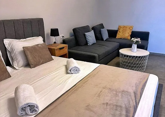 & Studiouri Melia Apartmán Eforie Nord