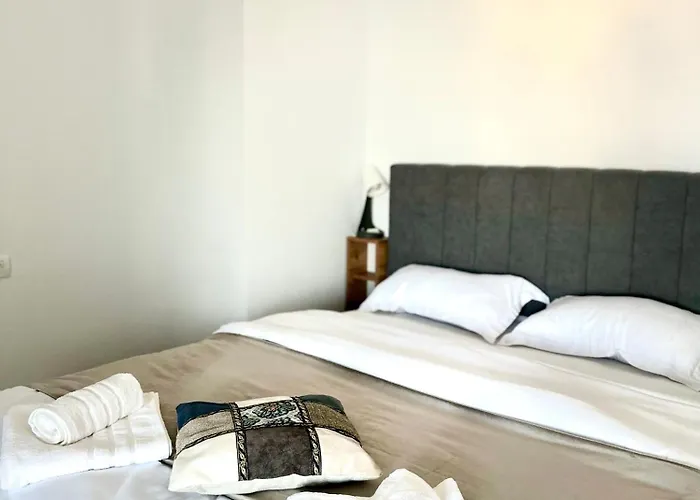 & Studiouri Melia Apartment