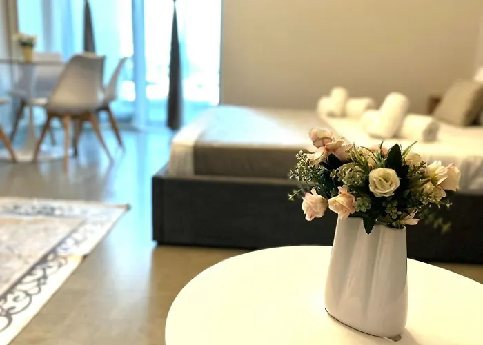 Lejlighed & Studiouri Melia *