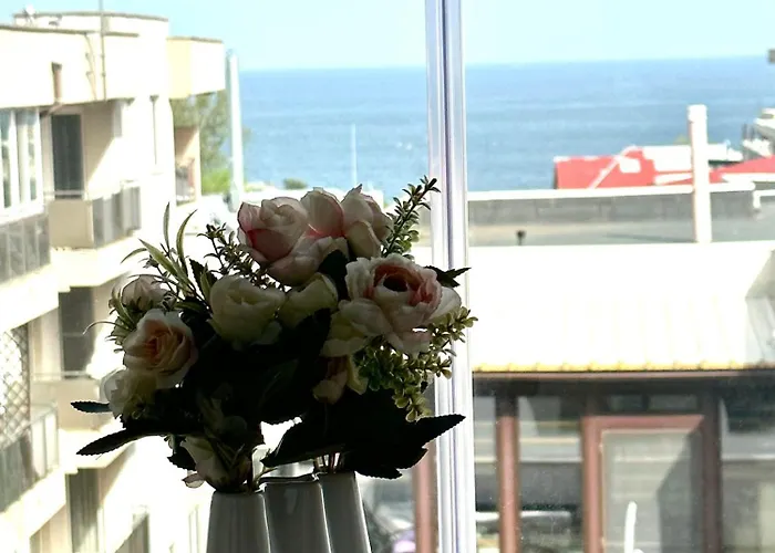 & Studiouri Melia Lejlighed *